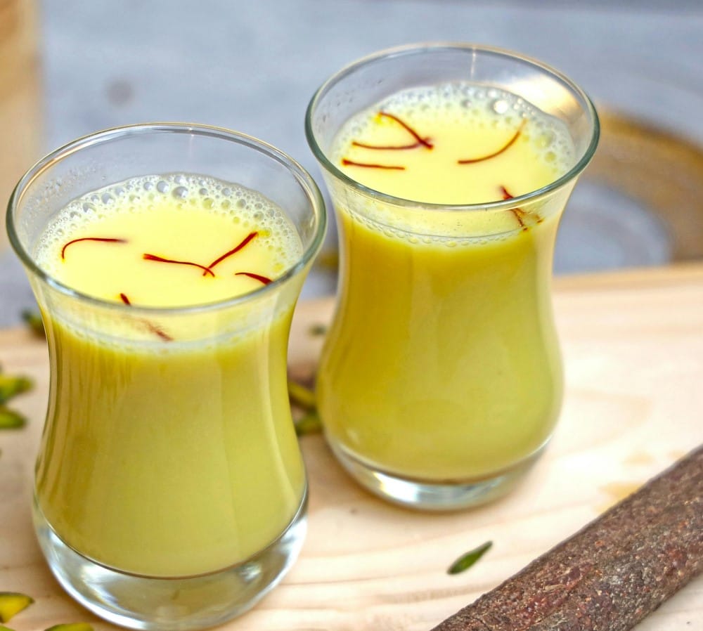 manfaat kunyit dicampur susu